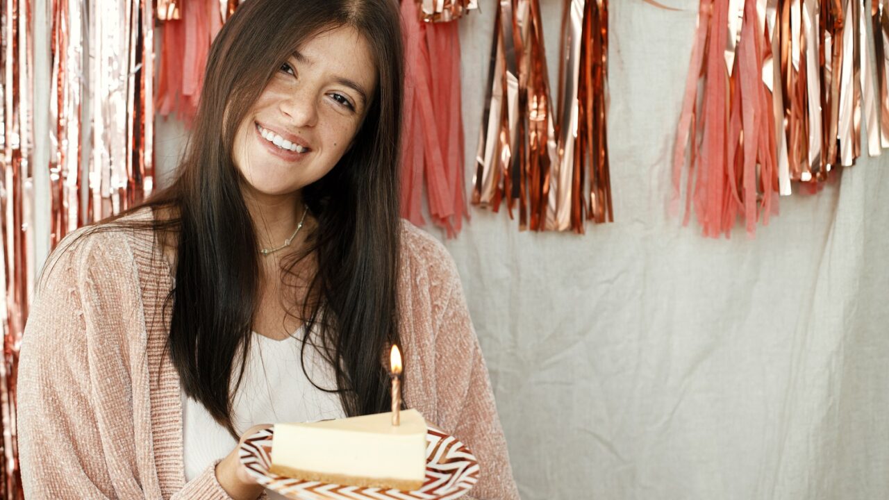 biżuteria na osiemnastkę dla dziewczyny jak wybrać